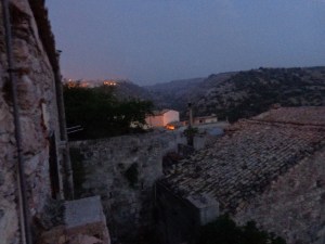 6 thirty am agosto 28 2013 IBLA rooftops