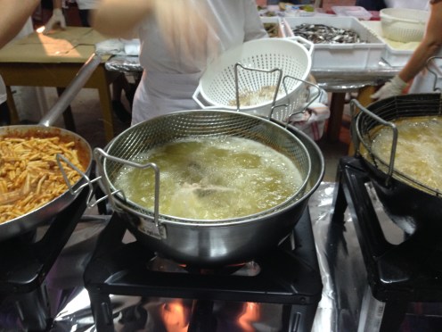3:1:2Deep frying Sardines and Anchovies.jpg